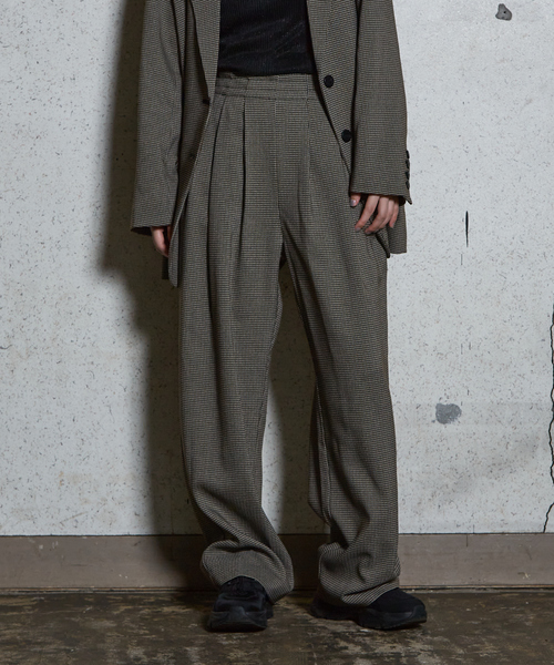 NOMINE（ノミネ）の「【セットアップ着用可】チェック タック ワイドパンツ（スラックス・レディース・グレー・M/S）」の3枚目の写真