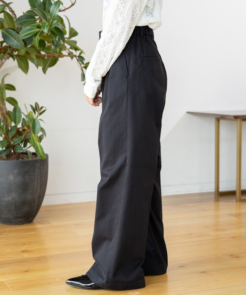 LEPSIM（レプシィム）の「加工感チノパンツ　131531（チノパンツ・レディース・ベージュ/ブラウン/チャコールグレー・LARGE/MEDIUM）」の6枚目の写真