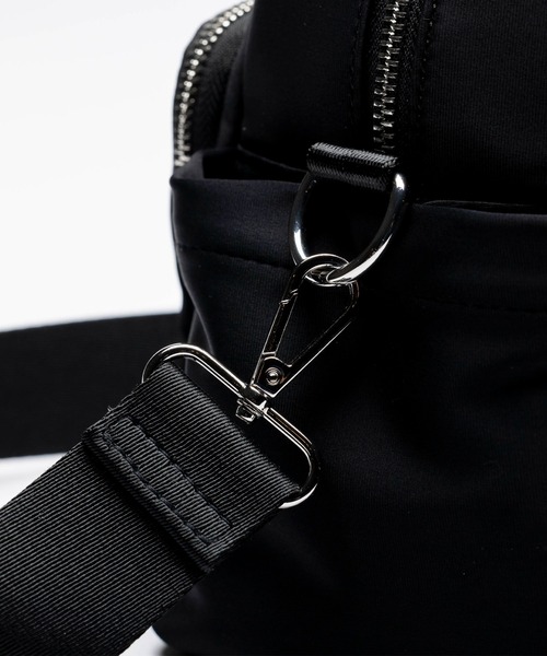 EDITA.(エディータ)の「Multi pocket shoulder bag 2way / 通勤(ボストンバッグ・レディース・ライトグレー/ブラック・FREE)」の15枚目の写真