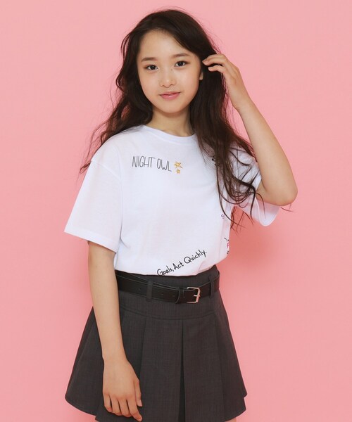PINK-latte(ピンクラテ)の「◆【130cmあり】ミックスロゴゆるTシャツ(Tシャツ/カットソー・キッズ・ライトグレー/オフホワイト/チャコールグレー・13/14/15 /16)」の2枚目の写真