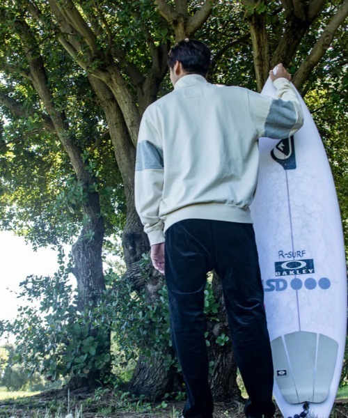Quiksilver(クイックシルバー)の「QS OMNI HF ZIP SWEAT/クイックシルバーハーフジップスウェットトレーナー(スウェット・メンズ・アイボリー/グレー/グリーン・LARGE/MEDIUM/X-LARGE/SMALL)」の12枚目の写真