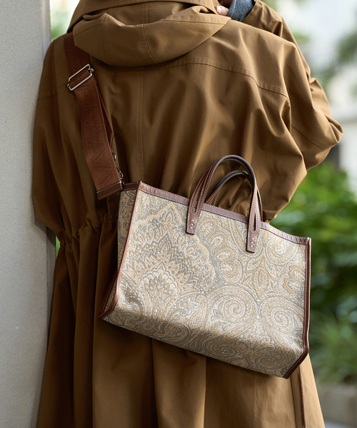 IENA(イエナ)の「A VACATION/ア ヴァケーション 別注 BREAD M トートバッグ(トートバッグ・レディース・グレー・FREE)」の14枚目の写真