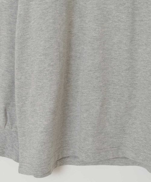 a.v.v（アーヴェヴェ）の「[160]アソートロゴロンＴ（Tシャツ/カットソー・キッズ・ブラック/ライトグレー/ホワイト・160）」の14枚目の写真