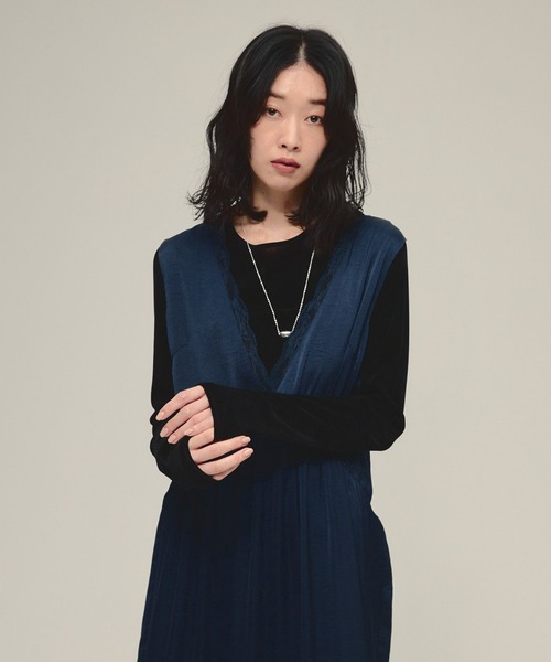 eL（エル）の「【eL】Sheer Velour Pullover/130745（Tシャツ/カットソー・レディース・ブラック/オフホワイト/ネイビー/ホワイト系その他/ブラック系その他/ネイビー系・FREE）」の4枚目の写真