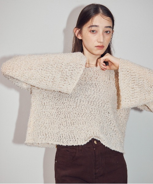 MOCOA'S（モコアズ）の「ワイドカフスオーバーニット（ニット/セーター・レディース・ピンク/グレー/ナチュラル・FREE）」の18枚目の写真