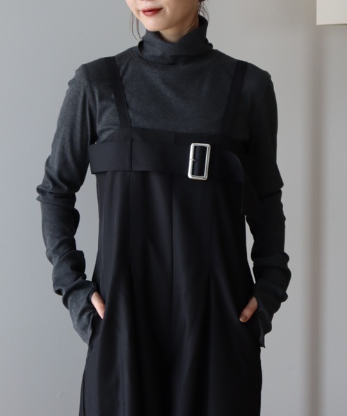 earth music&ecology（アースミュージックアンドエコロジー）の「ベルトベアサロペット（サロペット/オーバーオール・レディース・ネイビー系2/ブラック/グレー系その他2・FREE）」の2枚目の写真