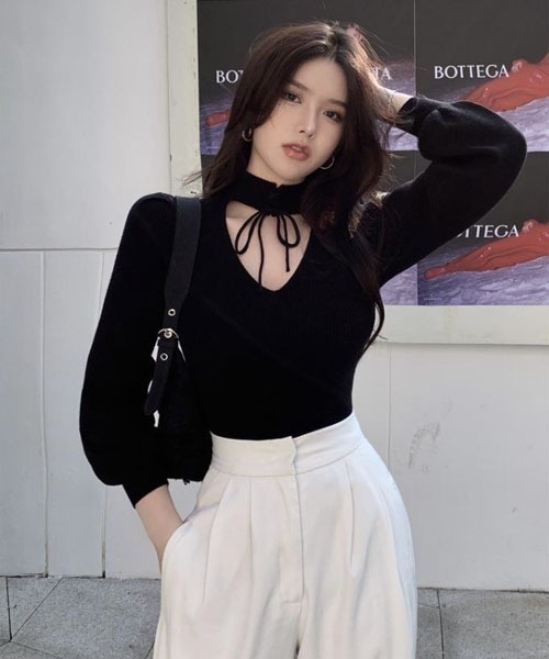 Mayree（メイリー）の「【Mayree】フロント リボン レイヤード リブ トップス（Tシャツ/カットソー・レディース・ブラック/ホワイト・LARGE/MEDIUM/SMALL）」の6枚目の写真