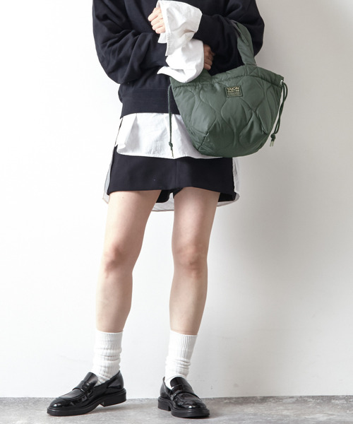 TAION(タイオン)の「【TAION/タイオン】ミリタリー ダウントートバッグ S(トートバッグ・メンズ・セージグリーン/チャコールグレー/オリーブ/ブラック・9)」の4枚目の写真