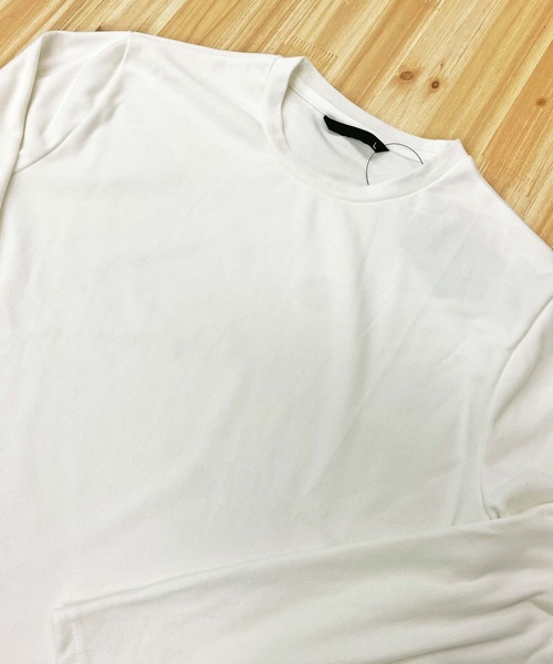 TopIsm(トップイズム)の「WARM WEAR ストレッチ入りクルーネックカットソー(Tシャツ/カットソー・メンズ・ホワイト/ブラック/チャコールグレー・LL/L/M)」の6枚目の写真