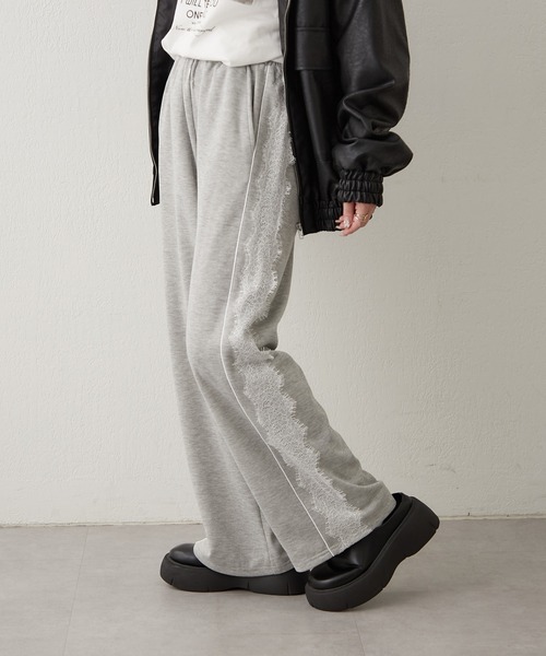 Another Branch olive des olive(アナザーブランチオリーブデオリーブ)の「サイドレース裏起毛パンツ(カーゴパンツ・レディース・ネイビー/トップグレー/ブラック・FREE)」の16枚目の写真