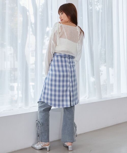 MAJESTIC LEGON（マジェスティックレゴン）の「レースアップメッシュニット（ニット/セーター・レディース・イエロー/ピンク/アイボリー/チャコールグレー・MEDIUM）」の10枚目の写真