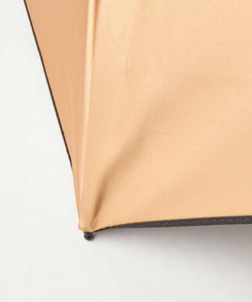 Traditional Weatherwear（トラディショナルウェザーウェア）の「【別注】＜Traditional Weatherwear＞ライト ウェイト アンブレラ / 折りたたみ傘 / レイン / 晴雨兼用 -UVカット-（折りたたみ傘・レディース・シルバー/ゴールド・FREE）」の13枚目の写真