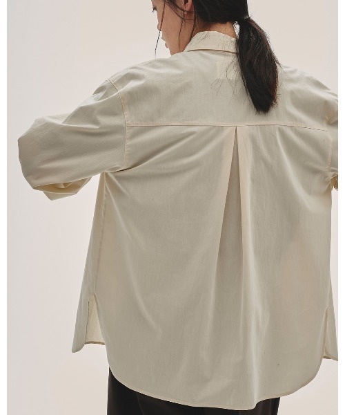 TODAYFUL(トゥデイフル)の「Useful Chambray Shirts(シャツ/ブラウス・レディース・キナリ/ブラック/ブラウン/サンドベージュ/ブルー系その他・FREE)」の12枚目の写真