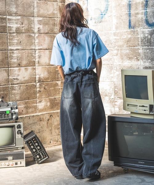 PBLIM(ページボーイリム)の「【UNISEX】スパークグラフィックT(Tシャツ/カットソー・レディース・ブルー/ブラウン/ブラック・SMALL/MEDIUM)」の16枚目の写真