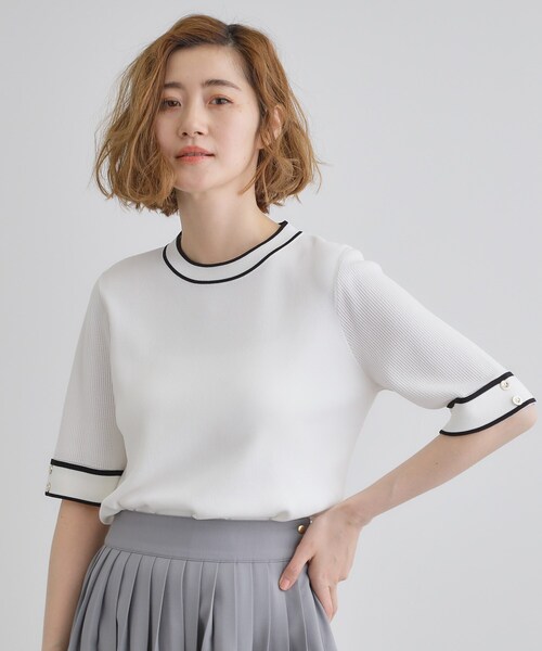 grove（グローブ）の「【ひんやり多機能】やわらかドライタッチワイドスリーブプルオーバー（ニット/セーター・レディース・ホワイト系5/ブラック系4/ライトイエロー系/ネイビー/ホワイト系7/ライトグレー系4・02/03/04/05/01）」の7枚目の写真