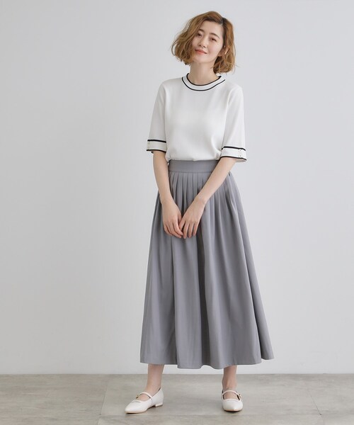 grove（グローブ）の「【ひんやり多機能】やわらかドライタッチワイドスリーブプルオーバー（ニット/セーター・レディース・ホワイト系5/ブラック系4/ライトイエロー系/ネイビー/ホワイト系7/ライトグレー系4・02/03/04/05/01）」の9枚目の写真