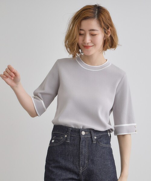 grove（グローブ）の「【ひんやり多機能】やわらかドライタッチワイドスリーブプルオーバー（ニット/セーター・レディース・ホワイト系5/ブラック系4/ライトイエロー系/ネイビー/ホワイト系7/ライトグレー系4・02/03/04/05/01）」の13枚目の写真