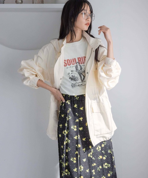 LOWRYS FARM(ローリーズファーム)の「ポケットブルゾン 290376(ブルゾン・レディース・グリーン/アイボリー/ブラック・FREE)」の11枚目の写真