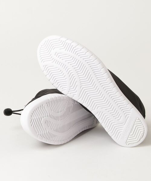 le coq sportif(ルコックスポルティフ)の「LA アルマ MID III T+R / LA ALMA MID III T+R(スニーカー・レディース・ブラック/グレー・23.0cm/24.0cm/25.0cm)」の4枚目の写真