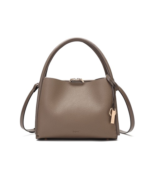 Ungrid(アングリッド)の「【Ungrid/アングリッド】軽量ソフトシュリンク プレートチャーム付ハンドバッグ(ハンドバッグ・レディース・ブラック/オリーブ/アイボリー/グレイッシュベージュ/ダークベージュ・FREE)」の6枚目の写真