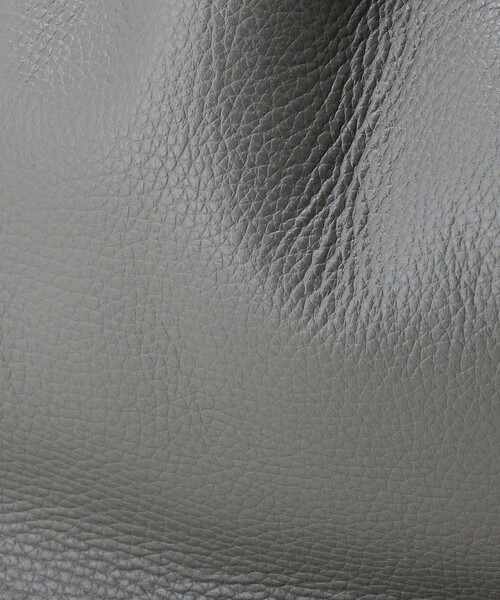 VIOLAd'ORO（ヴィオラドーロ）の「＜VIOLAd’ORO＞Wフェイス レザー トートバッグ（トートバッグ・レディース・ブラック/ダークグレー/モカ・FREE）」の19枚目の写真