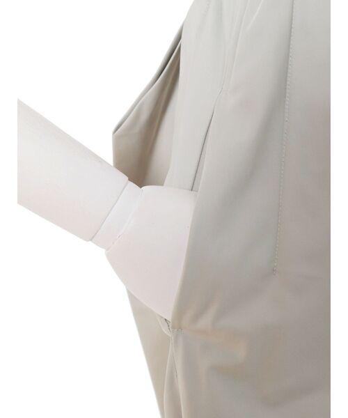 UN3D.（アンスリード）の「CURVE LINE TUCK SLEEVELESS OP / カーブ