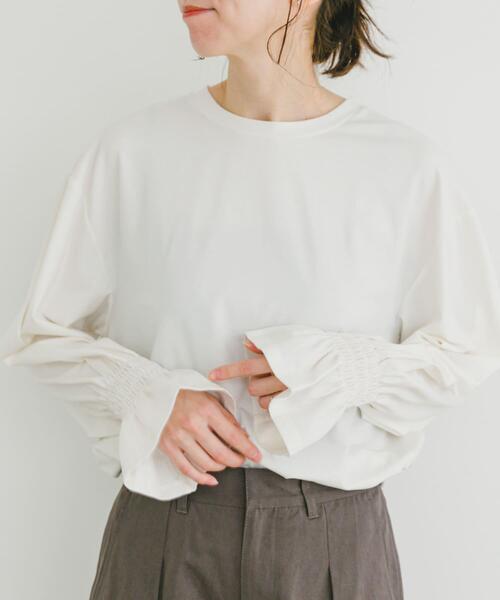 ITEMS URBANRESEARCH（アイテムズ アーバンリサーチ）の「フハクライクソデギャザープルオーバー（Tシャツ/カットソー・レディース・オフホワイト/ブラック/ストライプ・FREE）」の20枚目の写真