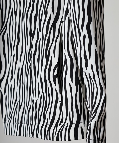 Zebra print tailored jacket / ゼブラ柄テーラードジャケット