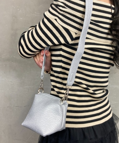 tolene(トレネ)の「ポーチ付き 2way ショルダーバッグ ハンドバッグ(ショルダーバッグ・レディース・ホワイト/ブラック/シルバー・ONE SIZE)」の11枚目の写真