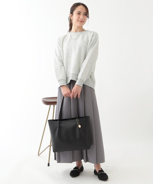 SHOO・LA・RUE（シューラルー）の「【軽量／A4】つまみハンドルトートバッグ（トートバッグ・レディース・グリーン/アイボリー/ブラック/ナチュラル・00）」の7枚目の写真