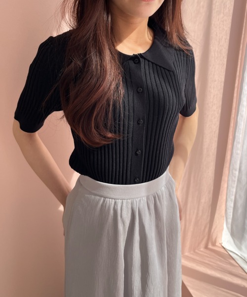 MISCH MASCH（ミッシュマッシュ）の「WEB限定 2025春夏新作 衿付きフロント釦リブニット（ニット/セーター・レディース・ベージュ/ブラック/ピンク・ﾌﾘ-）」の1枚目の写真