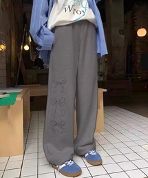 VIBGYOR（ヴィブジョー）の「[NARULA/ナルラ]リボン モチーフ ワイド パンツ(CZ)（スウェットパンツ・メンズ）」