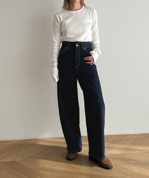 CANAL JEAN(キャナルジーン)の「ハイウエストワイドカーブデニム(デニムパンツ・レディース・ネイビー・マルチサイズ)」の3枚目の写真