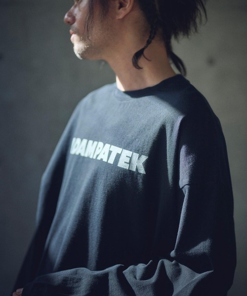 ADAM PATEK（アダムパテック）の「ADAMPATEK/basic logo long sleeve T/ロゴロングスリーブTシャツ(AP2514015)（Tシャツ/カットソー・レディース・ホワイト/パープル/オレンジ/ブラック・1/2）」の6枚目の写真