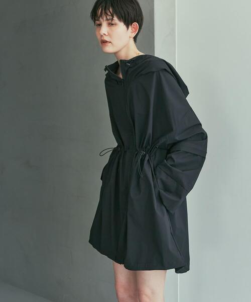 URBAN RESEARCH(アーバンリサーチ)の「『UVカット』Swim URBAN RESEARCH スイム2WAYラッシュガードパーカー(水着・レディース・ホワイト/ブラック・FREE)」の3枚目の写真