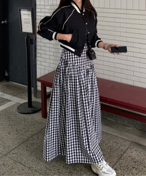 AMAJI（アマジ）の「ギンガムチェックギャザーロングスカート（スカート・レディース・ブラック/ホワイト/チェック・FREE）」の3枚目の写真