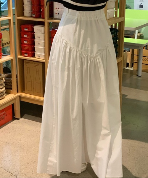 AMAJI（アマジ）の「ギンガムチェックギャザーロングスカート（スカート・レディース・ブラック/ホワイト/チェック・FREE）」の4枚目の写真