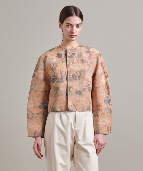 LOEFF ロエフ　リバーラウンド　ノーカラー　ジャケット LOEFF ロエフ リバーラウンド ノーカラー ジャケット
