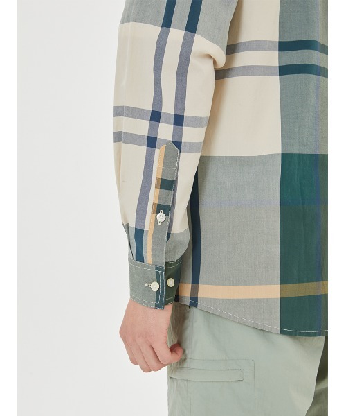 Barbour（バブアー）の「ラージ タータンチェック レギュラーカラー シャツ（シャツ/ブラウス・メンズ・オリーブ/ベージュ/グリーン・38/36/40/42）」の10枚目の写真
