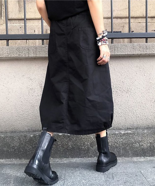 blackdia ocean(ブラックダイヤオーシャン)の「blackdia ocean ミディアム丈コクーンスカート(スカート・レディース・ブラック・MEDIUM/LARGE)」の3枚目の写真