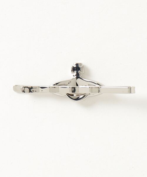 Vivienne Westwood MAN(ヴィヴィアンウエストウッドマン)の「MINI BAS RELIEF TIE CLIP(ネクタイピン・メンズ・シルバー・FREE)」の2枚目の写真