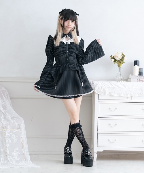 Pal elfy（パルエルフィー）の「ゴシッククロムコンビネゾン