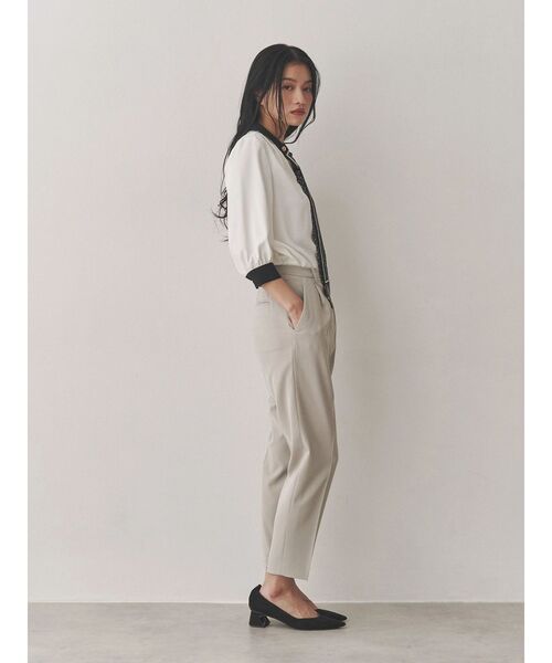 TONAL（トーナル）の「スーツタックパンツ（その他パンツ・レディース・ネイビー/グレー/ベージュ/ブラック・SMALL/MEDIUM/LARGE）」の21枚目の写真