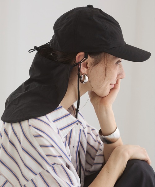 ANGIE（アンジー）の「【冷感/撥水/UVカット】サンシェードキャップ（キャップ・レディース・ベージュ/ブラック・FREE）」の2枚目の写真