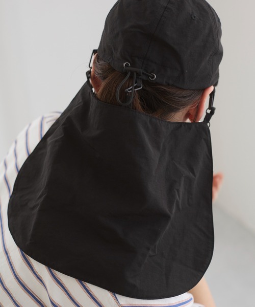 ANGIE（アンジー）の「【冷感/撥水/UVカット】サンシェードキャップ（キャップ・レディース・ベージュ/ブラック・FREE）」の7枚目の写真
