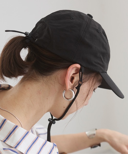 ANGIE（アンジー）の「【冷感/撥水/UVカット】サンシェードキャップ（キャップ・レディース・ベージュ/ブラック・FREE）」の8枚目の写真