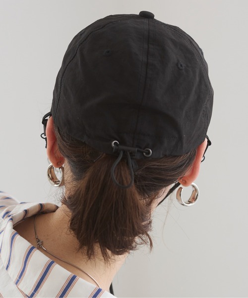 ANGIE（アンジー）の「【冷感/撥水/UVカット】サンシェードキャップ（キャップ・レディース・ベージュ/ブラック・FREE）」の9枚目の写真