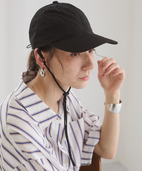ANGIE（アンジー）の「【冷感/撥水/UVカット】サンシェードキャップ（キャップ・レディース・ベージュ/ブラック・FREE）」の10枚目の写真
