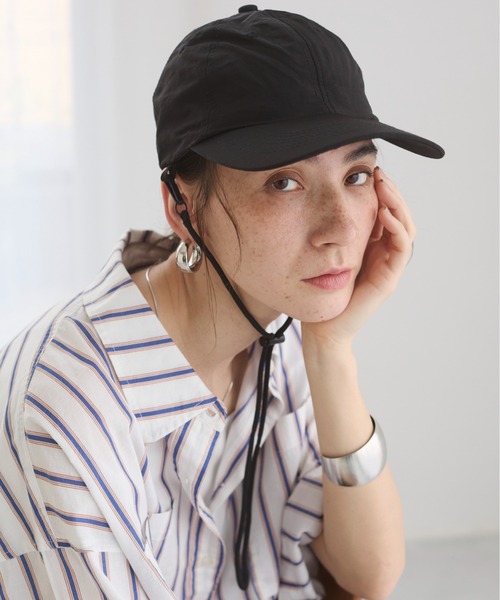 ANGIE（アンジー）の「【冷感/撥水/UVカット】サンシェードキャップ（キャップ・レディース・ベージュ/ブラック・FREE）」の11枚目の写真