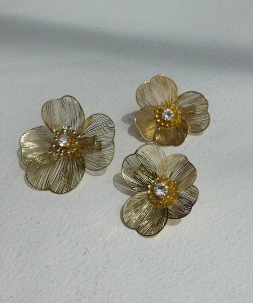 Dorry Doll(ドリードール)の「すかしメタルフラワービジューヘアピン3個セット(ヘアピン・レディース・ゴールド/シルバー・FREE)」の14枚目の写真